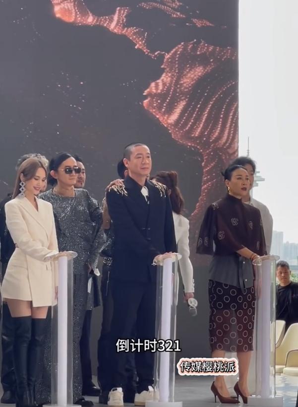 重庆时时彩：《歌手2024》首发阵容被指咖位缩水，制片人首回应：很多人不敢来