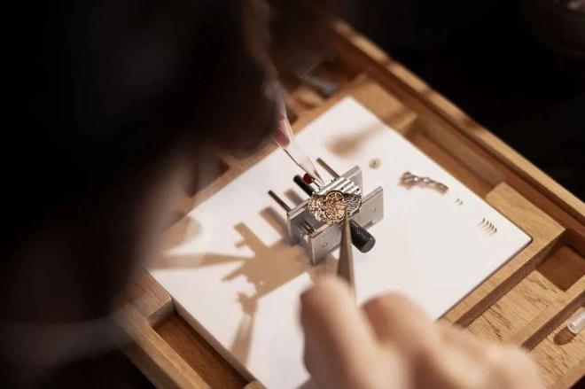 腾讯分分彩：最舒服的季节，当然要看展啦！