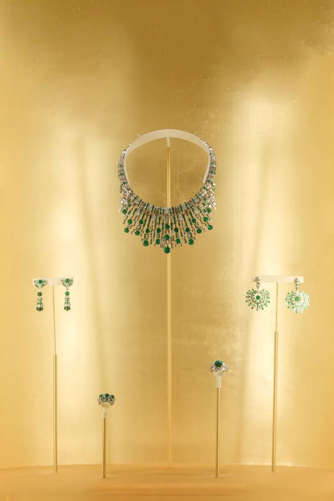 腾讯分分彩：最舒服的季节，当然要看展啦！