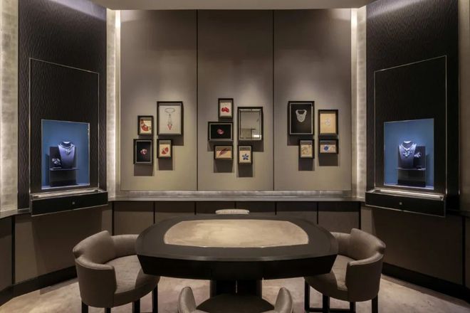 腾讯分分彩：最舒服的季节，当然要看展啦！